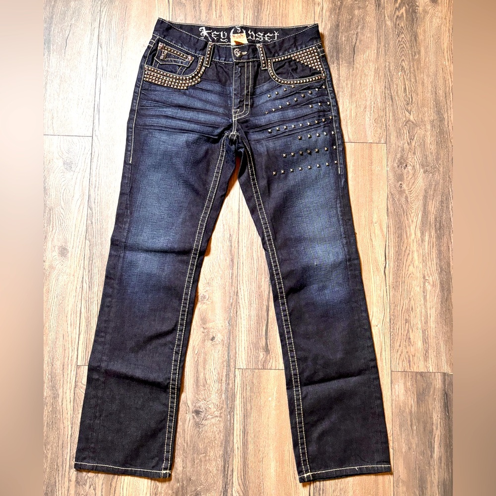 Key Closet Skull Studded Men’s Dark Wash Jeans Rare Size 34